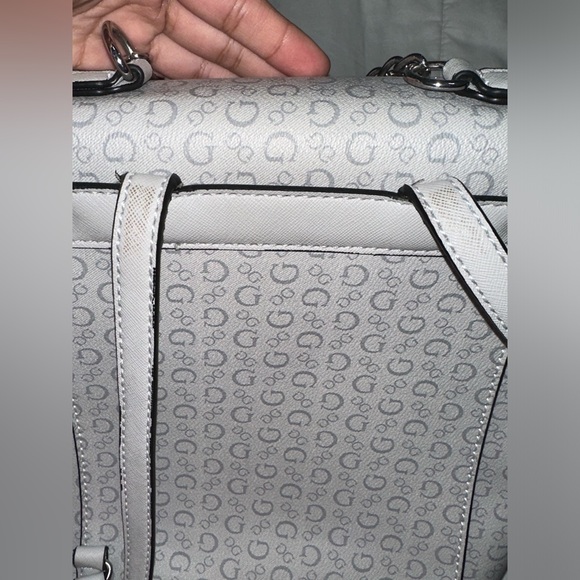 Gray Guess book bag - Picture 5 of 7